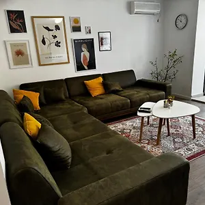 Siera Tirana
