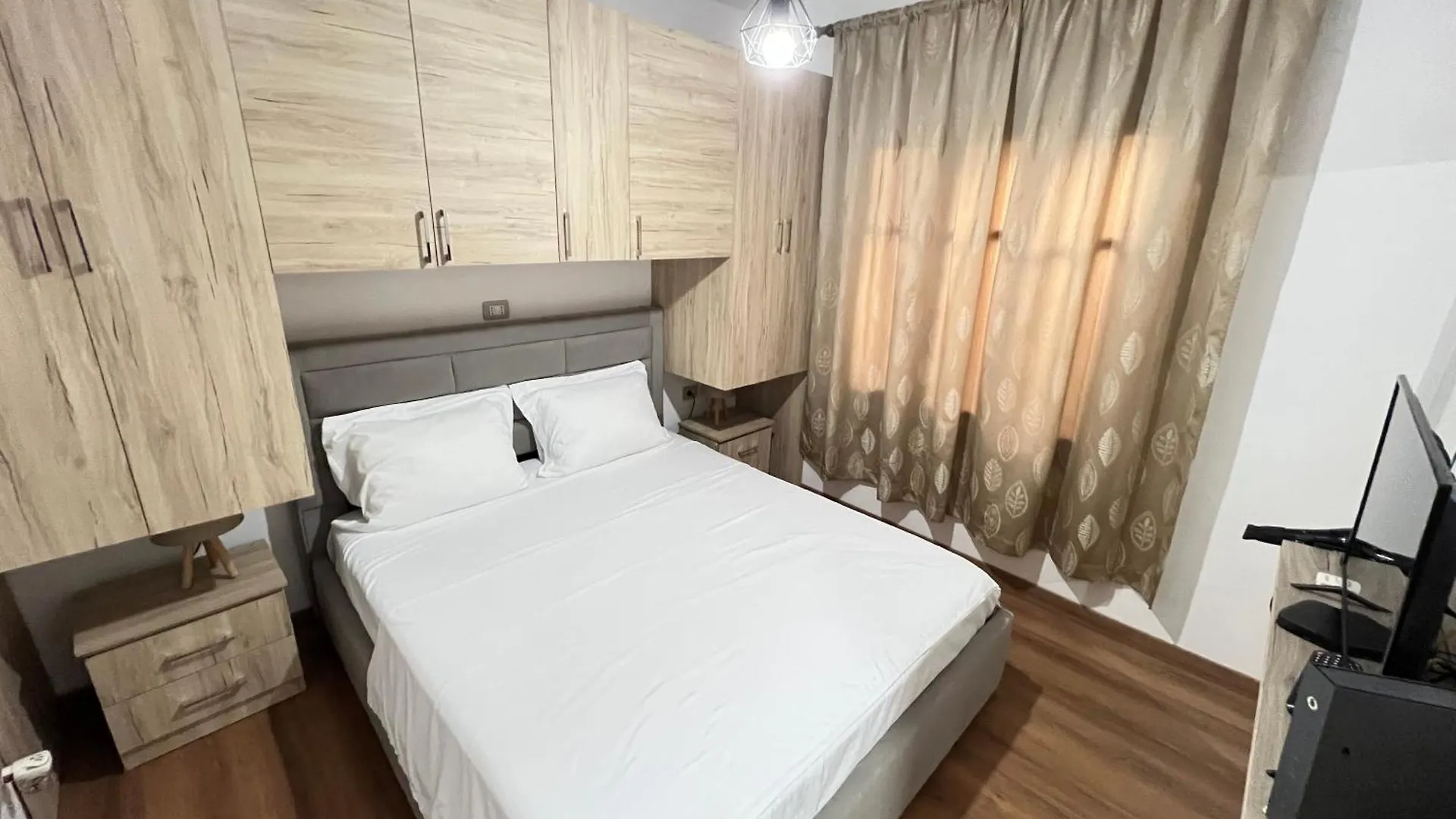 Vlora Guest House 0*, Vlorë Albania