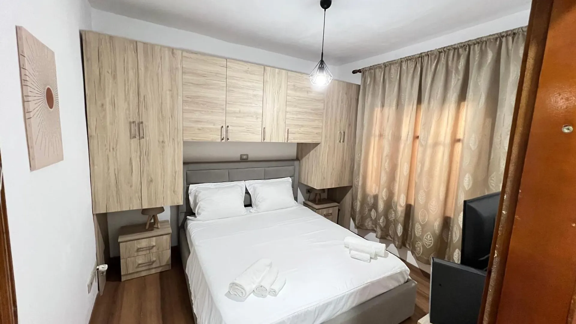 Vlora Guest House